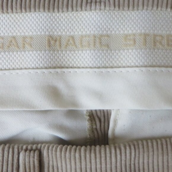 Tan Corduroy Pants / Khaki / Jeans - 90's Era HAGGAR - Size 33x32 - Picture 8 of 11